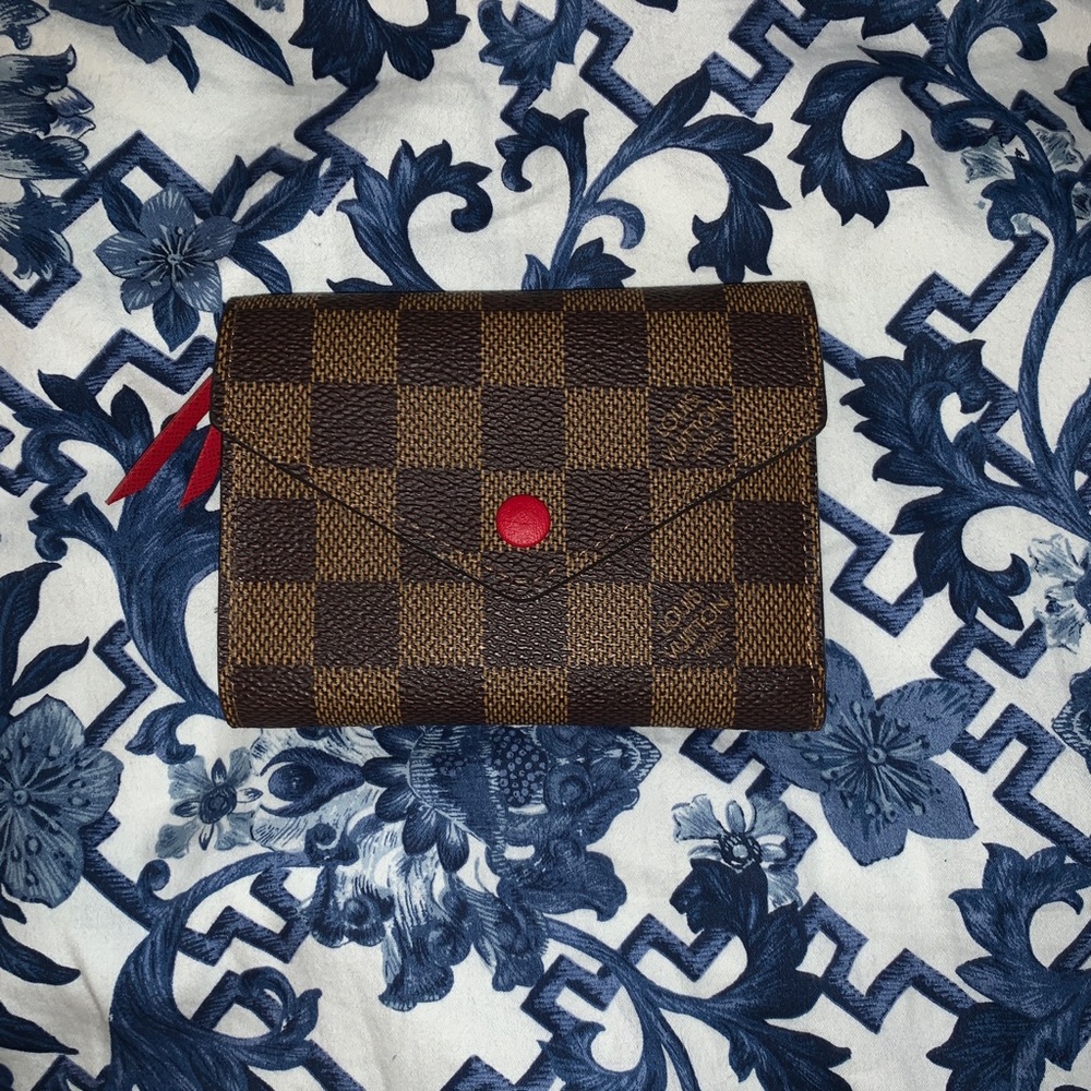 Authentic NWT Louis Vuitton Victorine Wallet ✨